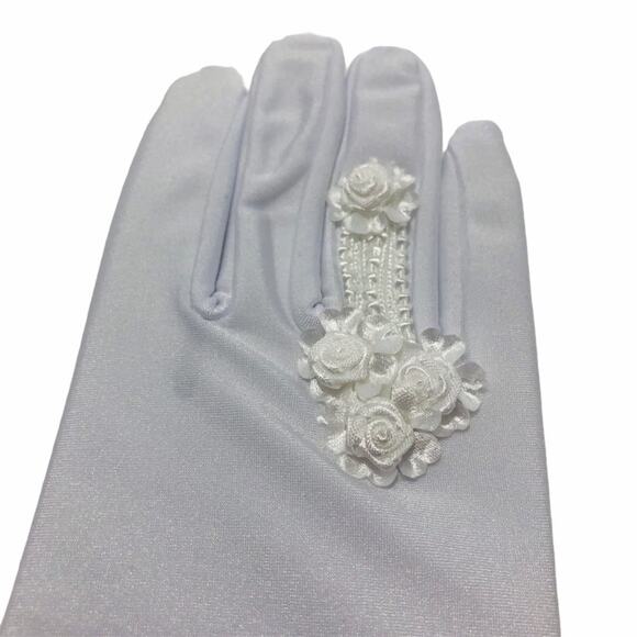 VINTAGE 18" 90s White Embroidered Floral Gloves with Open Ring Slit E13 - Picture 1 of 5
